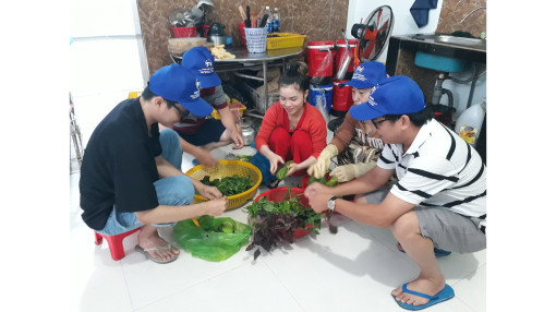 Kiên Giang: Hỗ trợ du khách kẹt lại các đảo do ảnh hưởng bão số 1