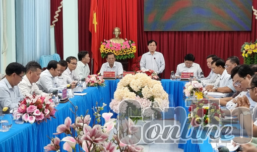 Lãnh đạo thành phố làm việc với huyện Vĩnh Thạnh về xây dựng nông thôn mới