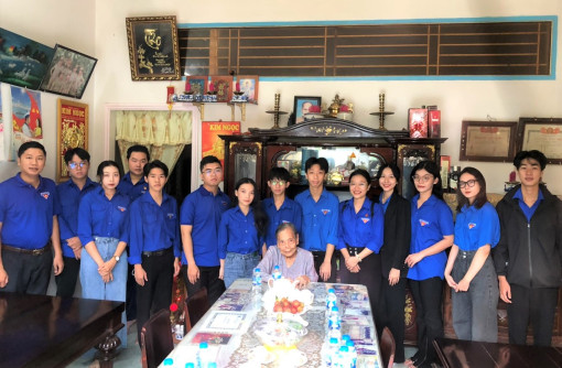 Thế hệ trẻ phát huy truyền thống “Uống nước nhớ nguồn”