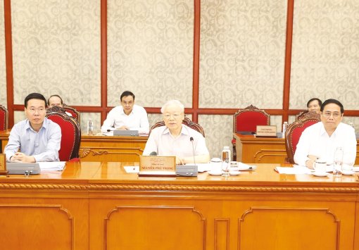 Bộ Chính trị, Ban Bí thư cho ý kiến về tình hình kinh tế - xã hội