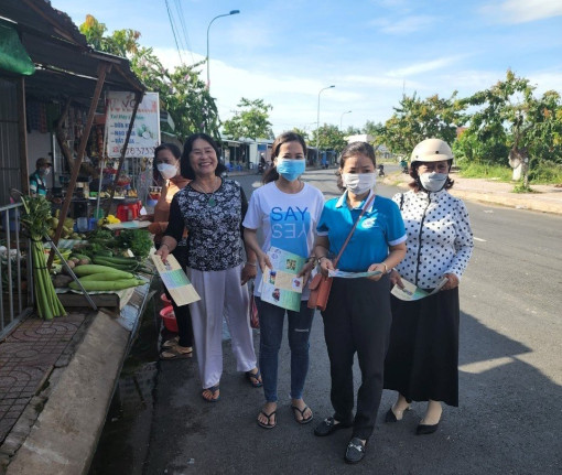 Tuyên truyền pháp luật về an toàn giao thông cho hội viên phụ nữ