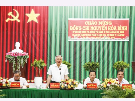 Cần thực hiện tốt việc công khai bản án lên Cổng thông tin của tòa án