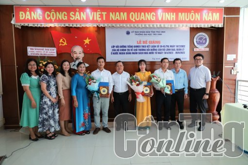 20 cán bộ, quản lý hoàn thành bồi dưỡng tiếng Khmer tại Trường ĐH Trà Vinh