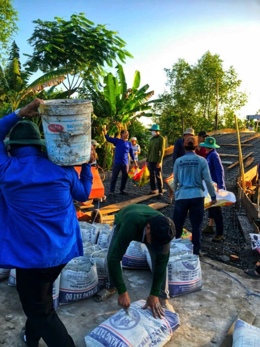 Chung tay đảm bảo an toàn giao thông