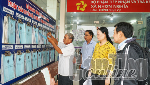 Xây dựng Đảng trong sạch, vững mạnh từ cơ sở