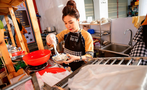 Ðề nghị đưa nghề chế biến mỳ Quảng vào danh mục Di sản văn hóa phi vật thể quốc gia