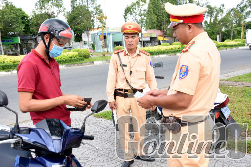 Huy động lực lượng tuần tra, kiểm soát đảm bảo trật tự an toàn giao thông