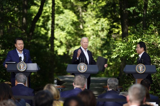 世界ニュース 8 月 19 日: 米国、日本、韓国が共通の脅威に対して協議することに合意。  ECOWASはニジェールへの軍事介入の準備を整えている…