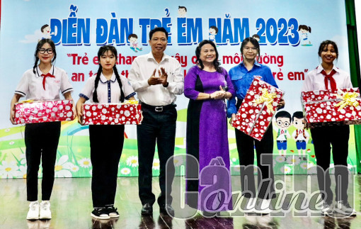 Thúc đẩy quyền tham gia của trẻ em