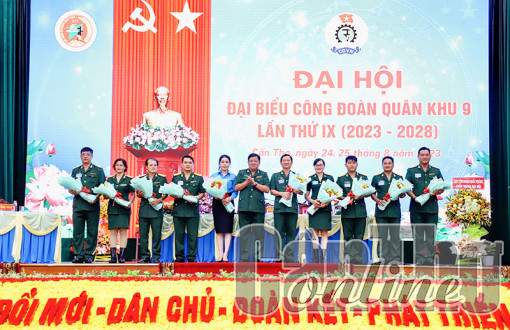 Ðại hội đại biểu Công đoàn Quân khu 9 lần thứ IX thành công tốt đẹp