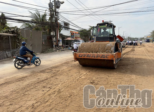 Tháo gỡ các điểm nghẽn, đẩy nhanh tiến độ, tỷ lệ giải ngân vốn đầu tư công