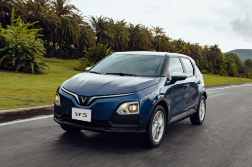 VinFast VF 5 Plus “nhỏ nhưng có võ”