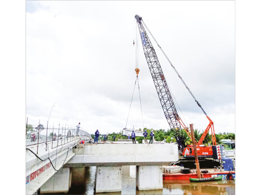 Đường dẫn và cầu Tây Đô cần hỗ trợ đẩy nhanh tiến độ xây dựng
