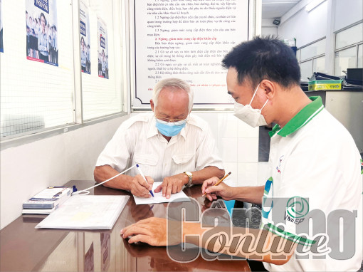 Đưa dịch vụ điện tới gần khách hàng