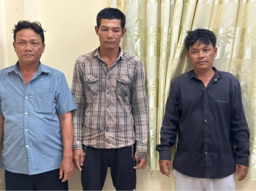 Bắt nhóm ngư phủ lấy trộm 6,6kg vàng