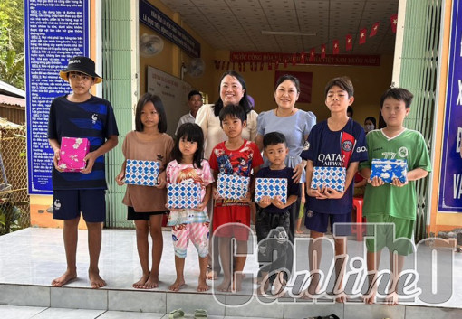 Việc khó, có Bé Ba lo