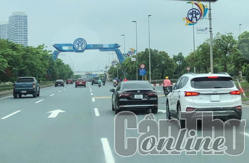 Nguy hiểm đạp nhầm chân thắng - chân ga