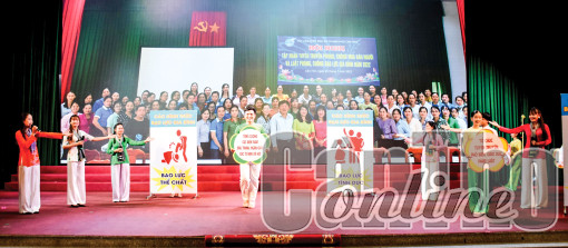 Chung tay phòng, chống bạo lực gia đình