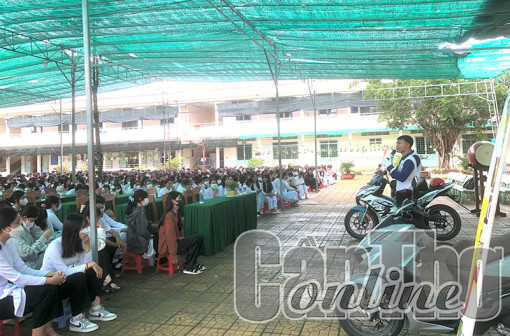 Xây dựng văn hóa giao thông trong học sinh