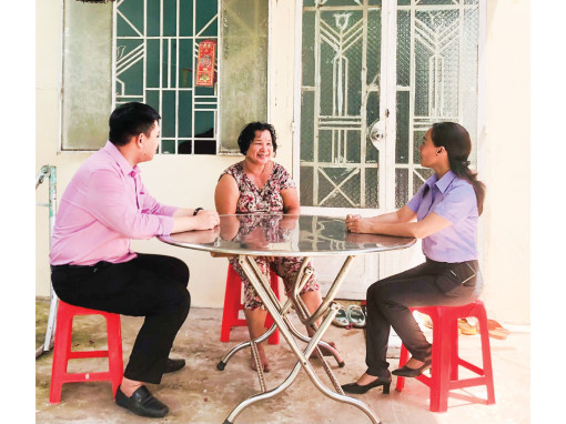 Giúp nhân dân nâng cao mức sống