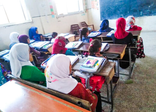 Trường nữ sinh bí mật ở Afghanistan