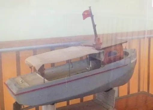 “Mùa thu rồi, ngày hăm ba...”