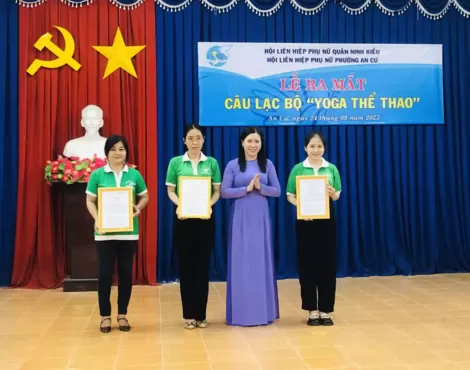 Ra mắt Câu lạc bộ “Yoga thể thao”