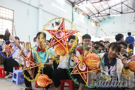 Nhiều hoạt động vui Tết Trung thu cho thiếu nhi