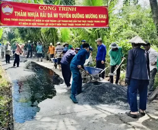 Tập trung nâng cấp cầu, đường