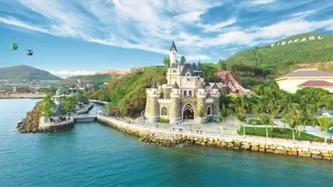 Săn vé máy giá rẻ Hà Nội - Nha Trang chưa bao giờ đơn giản hơn với Traveloka