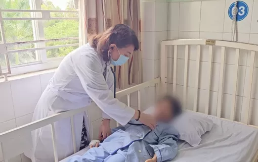 Hy hữu bé gái 9 tuổi có rất nhiều sỏi túi mật