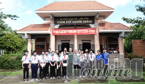 Nền tảng nhân văn trong xây dựng đời sống văn hóa ở Bình Thủy