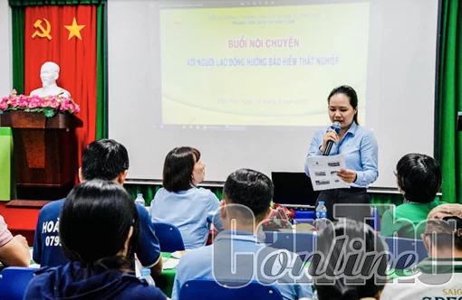 Đối thoại với người lao động hưởng trợ cấp bảo hiểm thất nghiệp