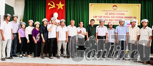 Trang bị kiến thức pháp luật về giao thông và kỹ năng lái xe an toàn