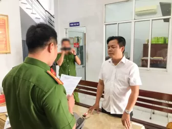 Cho vay nặng lãi