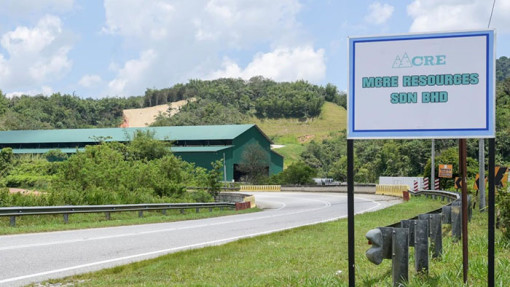 Malaysia tranh cãi về ngành đất hiếm