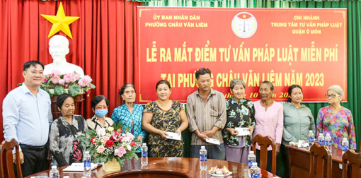 Ra mắt điểm tư vấn pháp luật miễn phí