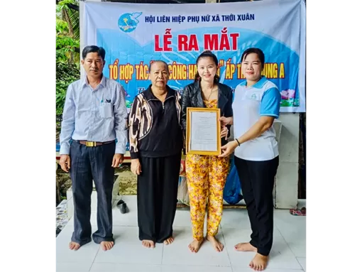 Ra mắt mô hình Tổ hợp tác gia công hạt điều