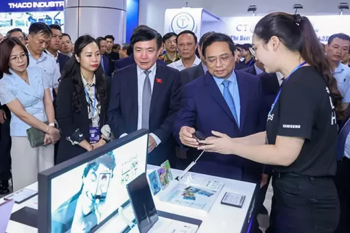 Khoa học công nghệ, đổi mới sáng tạo giúp Việt Nam cùng đi trên con tàu phát triển của thế giới