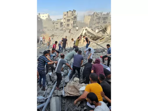 Quốc tế phản đối mạnh mẽ vụ không kích trại tị nạn ở Gaza