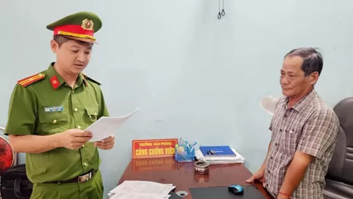 Trưởng văn phòng công chứng bị bắt vì chứng thực hợp đồng có chữ ký giả
