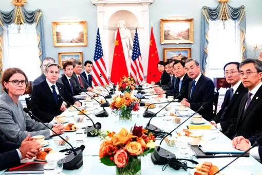 Nước giàu đánh giá Mỹ cao hơn Trung Quốc