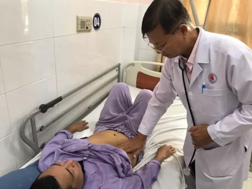 Cảnh báo những khác biệt khi người lớn mắc sốt xuất huyết