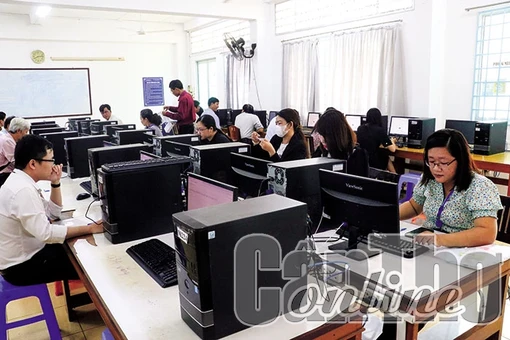 Công chức, viên chức trau dồi kiến thức, kỹ năng hành chính