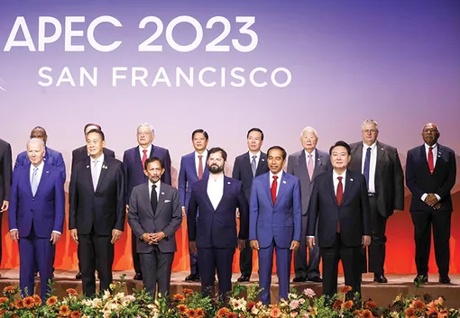 Quyết tâm hành động vì tương lai tự cường