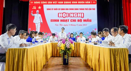 Nâng cao chất lượng sinh hoạt chi bộ
