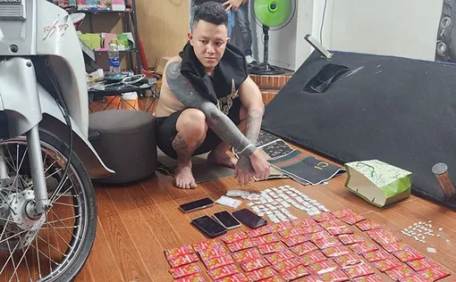 Kiên Giang: Bắt quả tang đối tượng tàng trữ trên 150 bịch ma túy tổng hợp