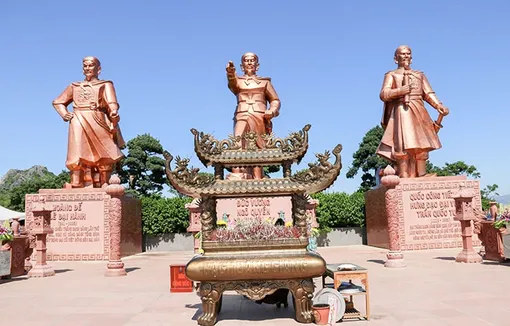 Vang mãi Chiến thắng Bạch Ðằng Giang