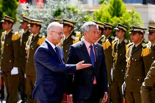 Singapore với chính sách đối ngoại “bạn của tất cả”