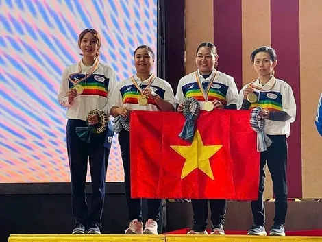 Bi sắt nữ Việt Nam lên ngôi vô địch thế giới 2023